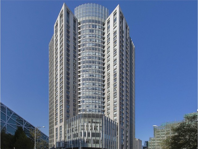 高靠背轮椅车厂家